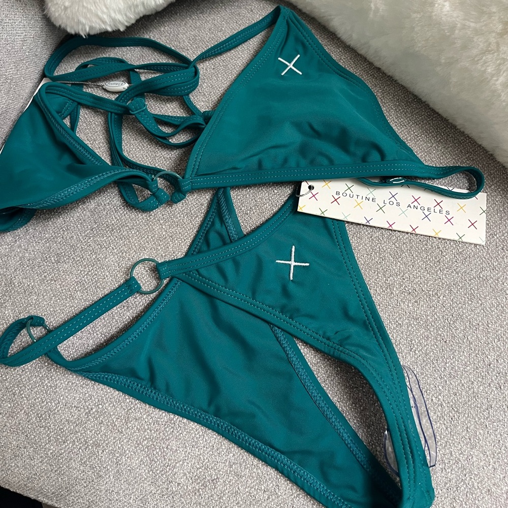 Boutine Los Angeles Valley Green bikinis